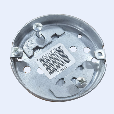 Chine La boîte de fan de plafond en métal de 1.60MM a pré galvanisé la bobine 1/2 » augmenté fournisseur